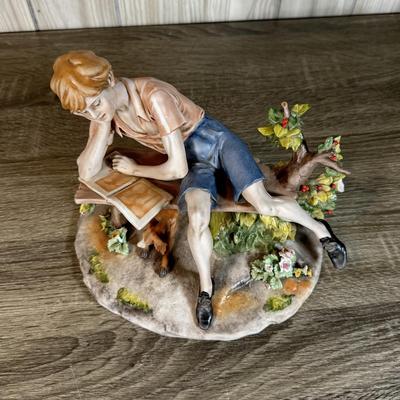 LOT 126B: Signed Italian Sculpture Person Reading 727 & More