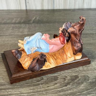 LOT 126B: Signed Italian Sculpture Person Reading 727 & More