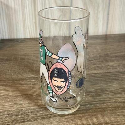 LOT 127B: NFL Philadelphia Eagles Smoky Rocks Glasses (6) and Single Eagles McDonald's Glass