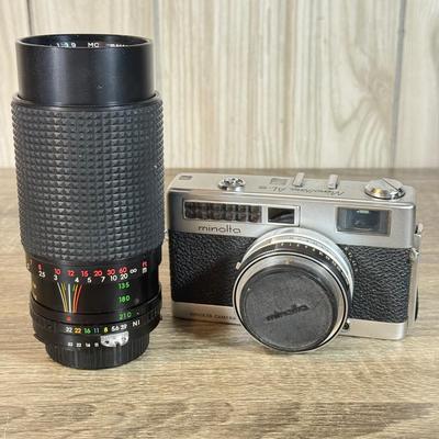 LOT 130B: Vintage Minolta AL-s 35mm Film Camera w/ Telephoto Lens