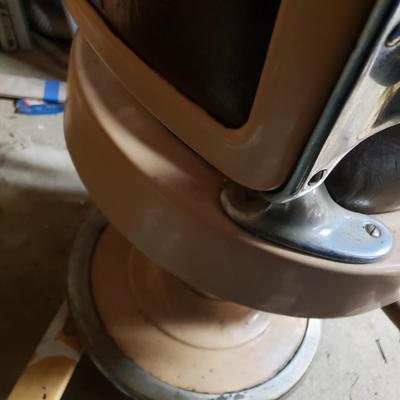 LOT 132G: Antique Theo. A Kochs Barber Chair