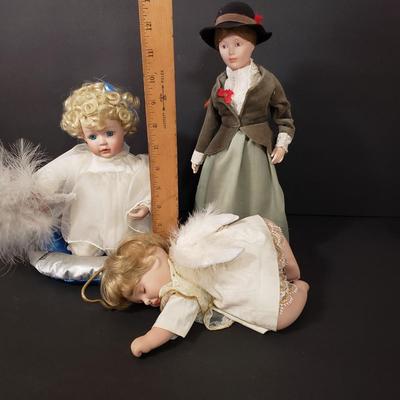 LOT 138D: Collection of Porcelain Dolls/Angels by Hamilton Collection, Franklin Heirloom & Cindy McClure
