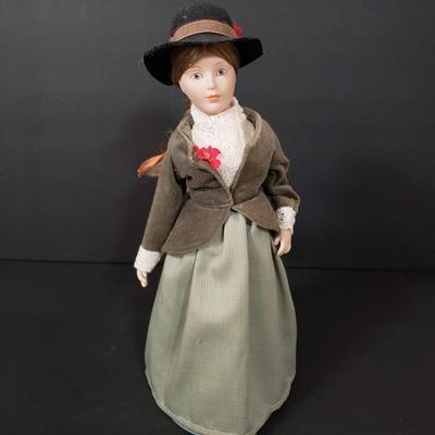 LOT 138D: Collection of Porcelain Dolls/Angels by Hamilton Collection, Franklin Heirloom & Cindy McClure