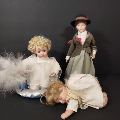 LOT 138D: Collection of Porcelain Dolls/Angels by Hamilton Collection, Franklin Heirloom & Cindy McClure
