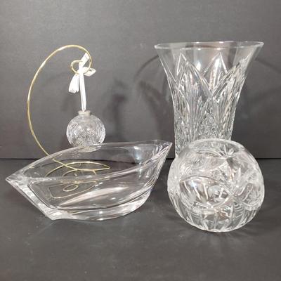 LOT 141L: Collection of Crystal Pieces by Waterford, Rosenthal & Artist Signed Vase