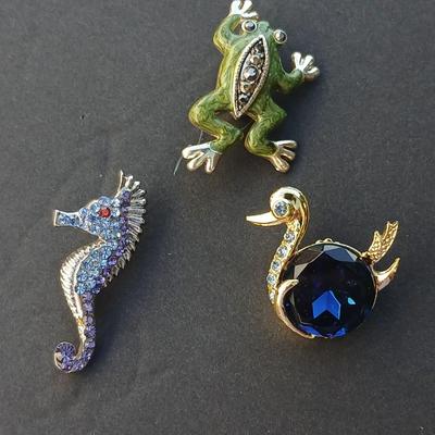 Rhinestone Brooch collection - Sea horse - Frog - and Bird