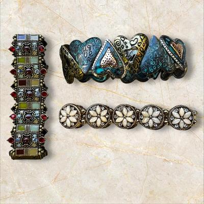 Costume Jewelry Lot of 8 Bracelets- Hearts, Flowers, Art Nouveau / Boho