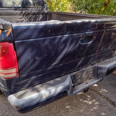 2004 Dodge Dakota Pickup Truck Automatic Gas Engine Clear Title (See the Notes Below)