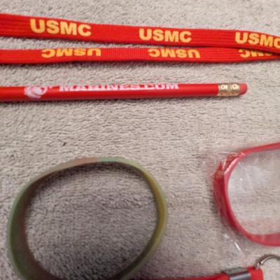 Sale Photo Thumbnail #2760: USMC Souvenirs