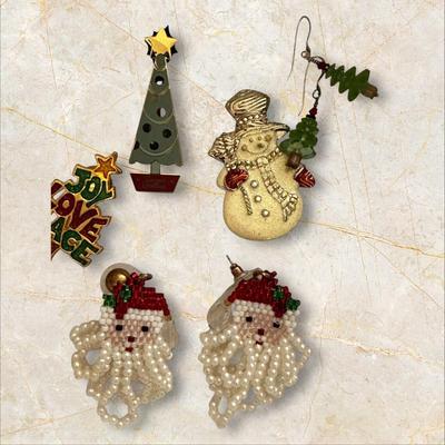 Christmas Festive Pins & Earrings- Get Ready for the Holidays!