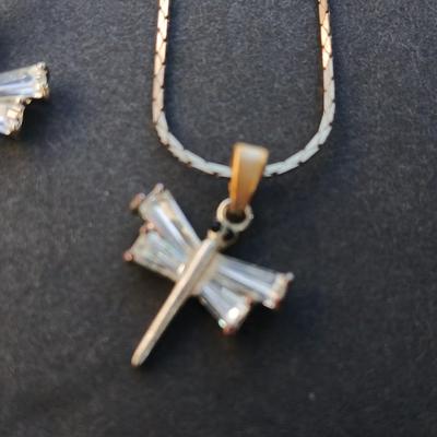 Dragonfly pocket watch with Necklace & earring set and a dragonfly pendant