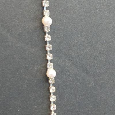Rhinestone necklaces with a vintage rhinestone and faux pearl bracelet