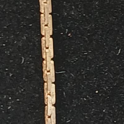 Seven necklace chains
