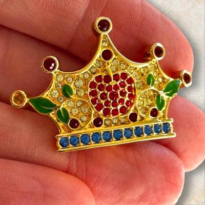 Disney Snow White's Crown Pin- Missing 1 Stone