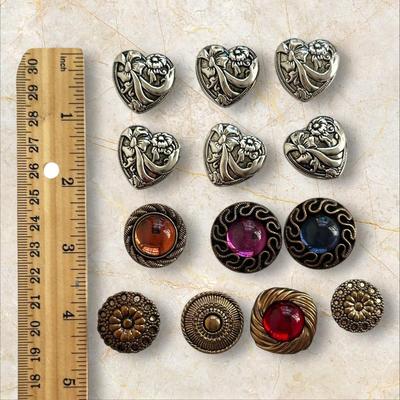 13 Button Covers with 6 Hearts