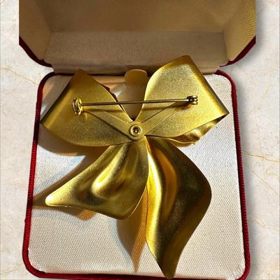 Costume Jewelry Gold Big Bow Pin with Sparkles from Lord & Taylor in Box
