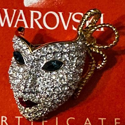 Swarovski Swan Signed Crystal Mardi Gras Theater Mask Brooch Lapel Pin