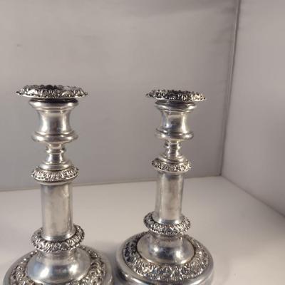 Sale Photo Thumbnail #303: Pair of Vintage Georgian Design Candle Stick Holders- Approx 8" Tall.  Items are meant to be telescoping, but one candle stick holder does not slide properly.