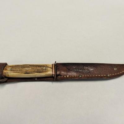 Fixed Blade Kabar Trout Knife w/ Leather Sheath