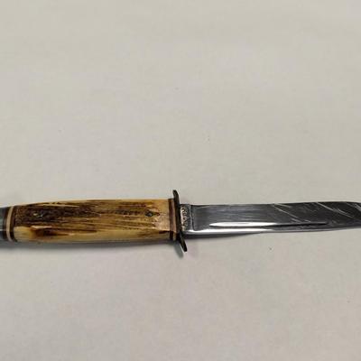 Fixed Blade Kabar Trout Knife w/ Leather Sheath