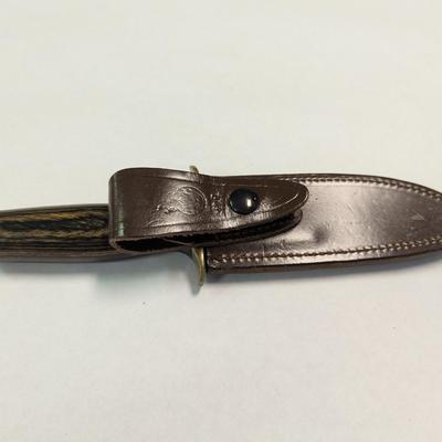 Smith & Wesson Fixed Blade Wooden Handled 1431 Knife w/ Leather Sheath