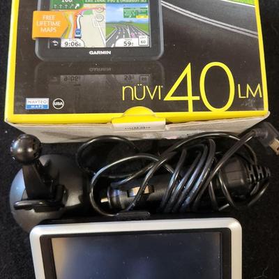 Sale Photo Thumbnail #136: Garmin Nuvi 40LM 4.3" Screen GPS Navigation Vintage