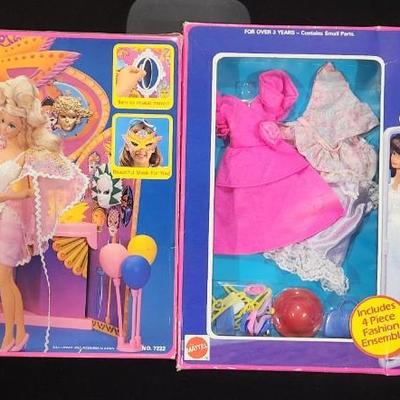 Vintage Barbie Doll Wedding Day Fashion Trunk 1991 & Costume Ball Mask Shop Retro Rare