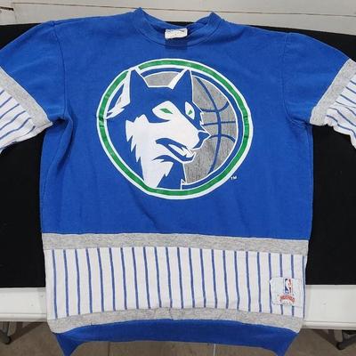 Vintage 90’s Minnesota Timberwolves Logo Pinstripe Pullover Sweatshirt Size M Retro Nutmeg Mills