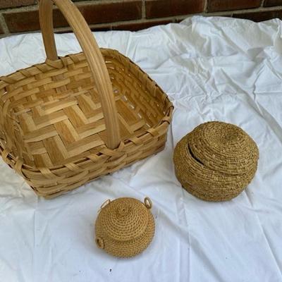 Handover baskets