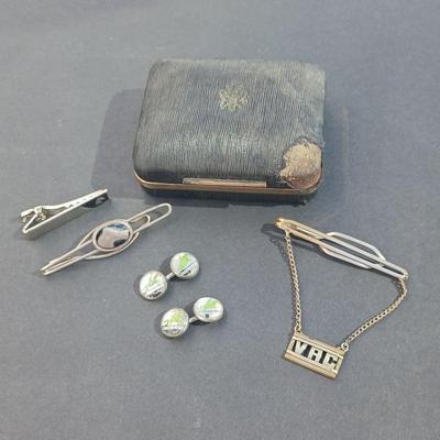 Vintage equestrian cuff links, Tie Chain VAC - vintage Tie clips - in an old box.