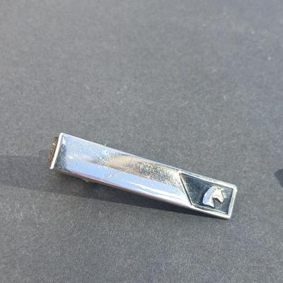 Vintage equestrian cuff links, Tie Chain VAC - vintage Tie clips - in an old box.