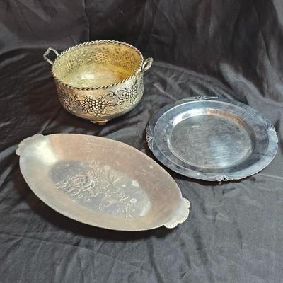 Hand forged Everlast rose tray - Metal Ornate footed fruit bowl with grape design - Silver toned platter with quarter decorative designs