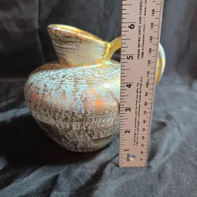 Antique gold patterned vintage Stangl Pottery pitcher with two vintage Mexican pottery Tlaquepaque bowls