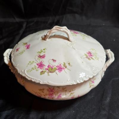 Vintage floral serving bowls - Homer Laughlin - W. Austria lidded vegetable dish - Zeh, Scherzer & Co oval dish = Hand painted salt...