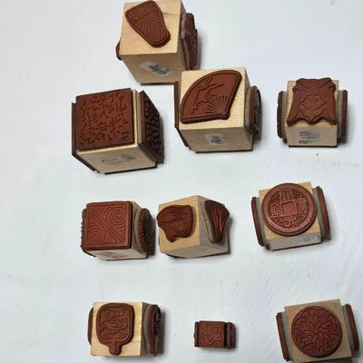 Stamp cubes - Mutiple stamps on each cube -