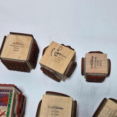Stamp cubes - Mutiple stamps on each cube -