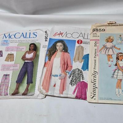 Sewing patterns and ribbon