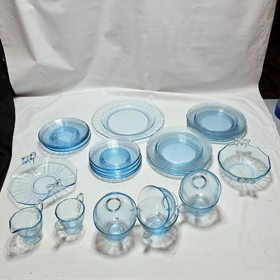 Vintage Fostoria Fairfax Azure Blue dinnerware serveware / glassware - assorted pieces - not complete