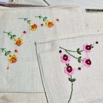 At least 10 Vintage embroidered kerchiefs - and Spunwell pillowcases in original boxes -