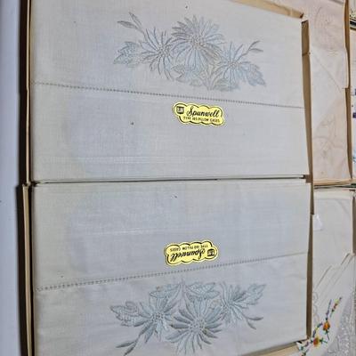 At least 10 Vintage embroidered kerchiefs - and Spunwell pillowcases in original boxes -