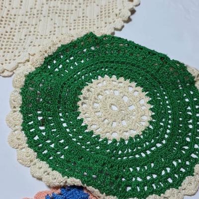 Vintage crocheted doilies and trivets - pot holders - Vintage retro fun!