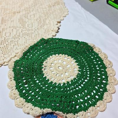 Vintage crocheted doilies and trivets - pot holders - Vintage retro fun!