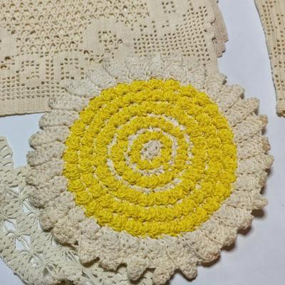 Vintage crocheted doilies and trivets - pot holders - Vintage retro fun!