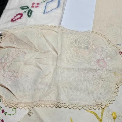 Assortment of embroidered cloth - flowers, cats and other cute patterns