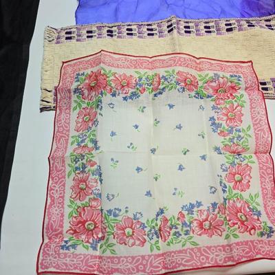 Silk kerchiefs and scarves - 1953 fun! Vintage cloth