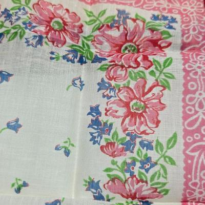 Silk kerchiefs and scarves - 1953 fun! Vintage cloth