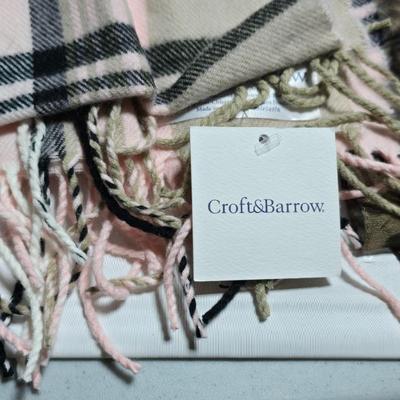 Nice scarves -of different colors and patterns new Croft & Barrow neck scarf
