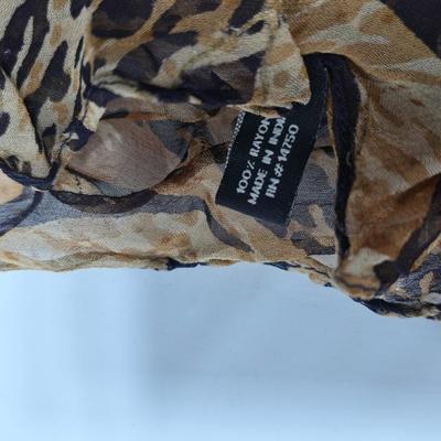 Nice scarves -of different colors and patterns new Croft & Barrow neck scarf