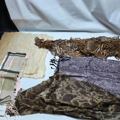 Nice scarves -of different colors and patterns new Croft & Barrow neck scarf