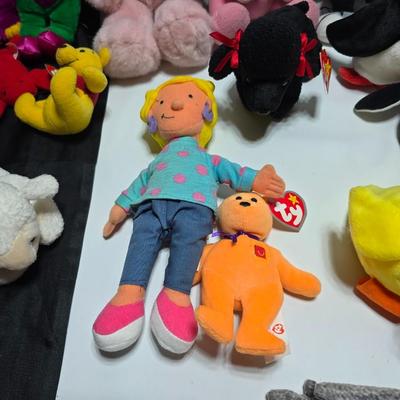 Huge assortment of plush characters - Disney - Looney toons - Barney % friends - animals - Ty and more
